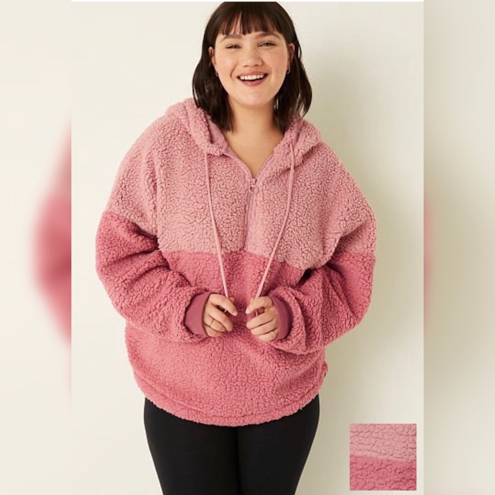 VICTORIA SECRET VARSITY SHERPA HALF ZIP PULLOVER.